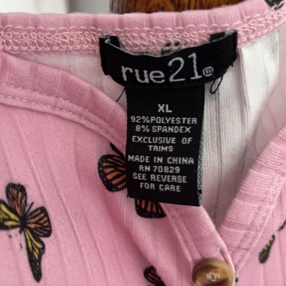 Rue 21 top - Picture 4 of 4